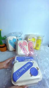 Kotak Bekal Dengan Tempat Saus Lunchbox Cup Kotak Makan Botol Minum Set Wonderful Life CT 0377