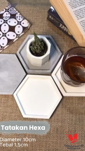 Tatakan Pot Vas Semen Hexagon Segi Enam 10 Cm / Tatakan Pot Vas Dekorasi Aesthetic