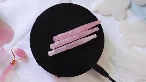Eye Massage Pen Natural Rose Quartz Stone Acupuncture Wand Face Gua Sha Tool Skin Lifting Care Massager Health Beauty Product
