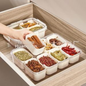 Portable Compartmentalized Spice Box Transparent