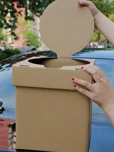 กระโถนกระดาษแข็ง 1 ชุดใช้10ครั้ง ห้องน้ำพกพาสำหรับฉุกเฉิน ไม่ต้องทำความสะอาด