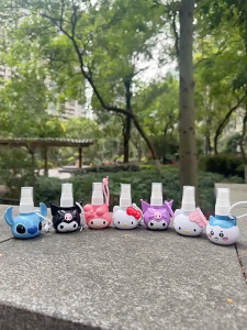 💦 ใช้แล้วไม่ซ้ำใคร ขวดสเปรย์ การ์ตูน พร้อมสายซิลิโคนคล้อง มาใหม่ ความจุ 10 ml 100 ml.