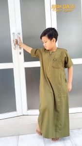 JUBAH ANAK SANTAI DEJUBAH LENGAN PENDEK KERAH OBLONG