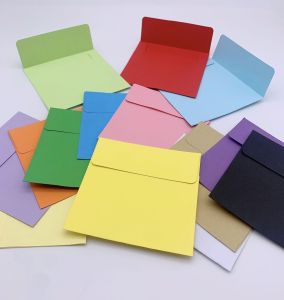 [HOTIS] Set 10 Bìa thư trơn 14 màu hình vuông nắp bằng 110gsm - 10x10cm