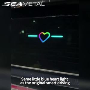 SEAMETAL | Đèn Trang Trí Ô Tô Năng Lượng Mặt Trời Hình Trái Tim SEAMETAL Đèn Tín Hiệu LED RGB Gắn Kính Sau Tích Hợp Cảm Biến Chuyển Động Thông Minh Giá Đỡ Hút Chân Không Không Cần Dụng Cụ