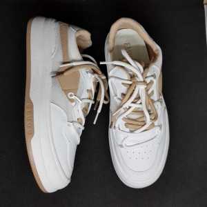 Grosir Sepatu Sneakers Wanita Sport Import Fashion Termurah GS202332