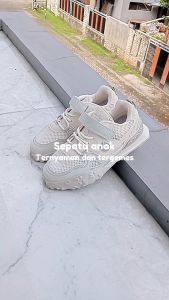 Sepatu Sneakers Anak Import SPORT Anak Laki Laki/Peremuan IMPORT