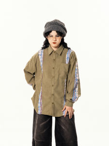 เสื้อเชิ้ตแขนยาวทรงหลวมสไตล์ย้อนยุคสำหรับผู้ชายและผู้หญิงในฤดูใบไม้ผลิและฤดูใบไม้ร่วงพร้อมกระเป๋าสี่เหลี่ยมและกระดุม