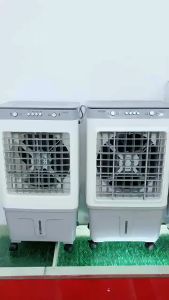 50L พัดลมไอระเหยเคลื่อนที่ ปริมาณอากาศขนาดใหญ่ 10000 ระบายความร้อนอย่างมีประสิทธิภาพ พัดลมมัลติฟังก์ชั่น การกระจายลมในมุมกว้าง พัดล