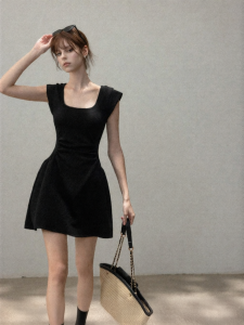 Cantonstory | Sleeveless Square Collar Flared Mini Dress Black