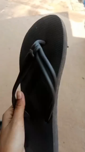 รองเท้าแตะ แบบหูคีบ รองเท้าแฟชั่น สไตล์เกาหลี สายคาดแบบถัก  รองเท้าแฟชั่นซัมเมอร์ พื้นนุ่ม สวมใสสบาย