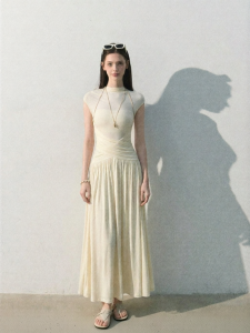 OAKMOO | Đầm Len Đơn Sắc Phong Cách Drape Fit-and-Flare
