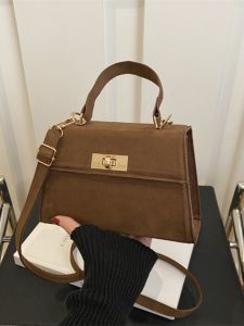 กระเป๋าสะพายข้างผู้หญิงระดับไฮเอนด์ กระเป๋าสี่เหลี่ยมเล็กแบบทันสมัย ​​กระเป๋าสะพายไหล่ข้างเดียวแบบลำลอง กระเป๋าสะพายข้างแบบลำลอง