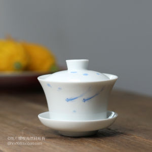 Hand-Painted Blue Fish Ceramic Tea Set Small Cover Bowl Gongfu Tea Brewing Set Single Bud Tea Cup Three Elements Cup