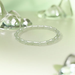 ZHOU LIU FU 周六福 Green Jade Bamboo Beaded Bracelet Simple Healing Natural Gemstone Stretch Bracelet Dainty Jewelry for Women Mom Daughter Birthday Anniversary 17CM Y1914714