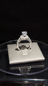 Nhẫn nữ Bạc 925 Xi Kim Moissanite Viên Chủ 6.3mm KNNU0009 Kim Luxury