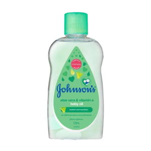Johnsons Aloe Vera and Vitamin E Baby Oil 125ml