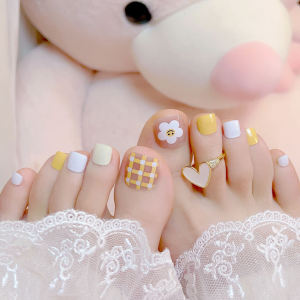 Durable Short Wearable Nail Art Stickers Easy to Remove White Enhancing Foot Nails Children Friendly Easy Application And Removal