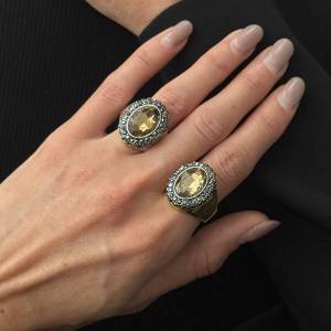KunJoe Luxury Large Elliptical Acrylic Rhinestone Open Rings for Women Retro Chunky Metal Geometric Wide Knuckle Ring Lady Gift