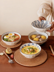 Yomerto | Aesthetic Blue-and-White Ceramic Rice Bowl