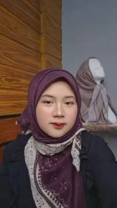 Hijab Segiempat Voal Premium Motif Terbaru ( Kemasan Box ) - Anggrek Series