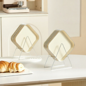 Transparent Simple Plastic Saucer