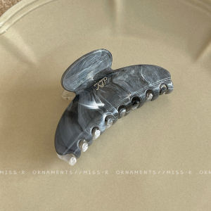 Retro Style Color Acrylic Jaw Clip Medium Hairpin Female Fancy New Arrival Back Head Clip Hairware Shark Clip