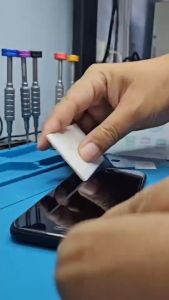 ฟิล์มกันเผือก ฟิล์มกันมอง OPPO ทุกรุ่น ไม่ติดรอยนิ้วมือ แถมฟรีชุดอุปกรณ์ติดฟิล์ม ส่งด่วน