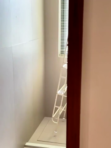 NBSail ที่จัดเก็บหลังประตู 5 ชั้น แบบแคบ ติดตั้งไม่ต้องเจาะรู ประหยัดพื้นที่สุดๆ แข็งแรงทนทาน ใช้ในครัว ห้องน้ำ คอนโด