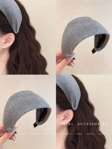 หมวกผ้าไหมนิ่มแบบสวมหัวสไตล์วินเทจสำหรับผู้หญิง หมวกทรงสูง หมวกผ้าขนแกะถักแบบอเนกประสงค์สำหรับกลางแจ้ง หมวกแฟชั่นฤดูใบไม้ร่วง 2024