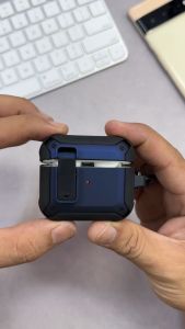 Vỏ Case Airpods 3 Wiwu Mecha Chống Sốc Tặng Kèm Móc Khoá