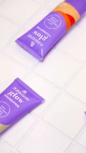 Purbasari Glow Foundation With Passion Fruit Extract UV Filter