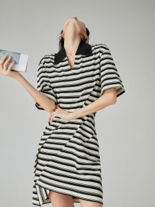 XIAODADEHUA | Black and White Striped Fitted Pleated Midi Dress