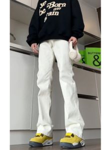 กางเกงยีนส์ทรงหลวมขาตรงสีขาวสไตล์ฮ่องกงย้อนยุคสำหรับผู้ชาย กางเกงขายาวทรงหลวมเอวกลาง ทรงหลวม ทรงขากระบอกเล็ก