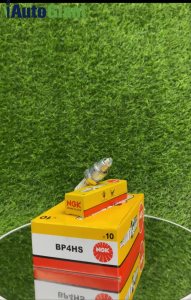 PALAM PENCUCUH MOTOR NGK BP4HS (1PC) BOX VESPA