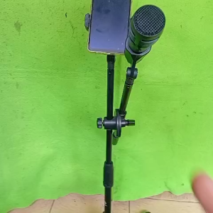 H75 STAND MIC PENDEK KAKI TIGA 46 - 81 CM ORI 100% HOLDER HP SHORT HANDPHONE MUX GADGET JEPIT MIK CAPIT MICROPHONE JEPITAN MIKROPHONE HANGER ACCECORIES PEGANGAN GANTUNGAN UNIVERSAL BREKET BRACKET TIANG SAMBUNGAN STANDING DUDUKAN MIKROFON 3  Harga di atas