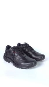 Sepatu Sneakers Pria Kulit Sapi Model Casual Terbaru Virale Official K17