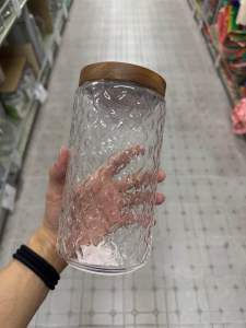 (มีคลิปรีวิว) โหล “โหลกลม” โหลแก้ว โหลแก้วมีฝาปิด ลายเพชร ทรงกลมสูง สีใสมีฝาไม้ปิด ขนาด1100ML โหลแก้วใส่ของ (1149613412119)