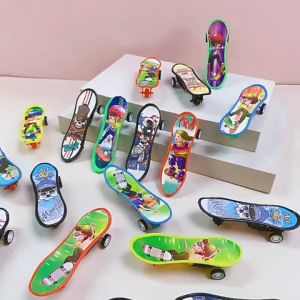 10pcs Finger Skateboard Fingerboard for kids Skateboard Finger Birthday Christmas Small Gifts for kids