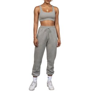 ชุดกีฬาสั้นสำหรับผู้หญิง ชุดกีฬาสองชิ้น แขนยาว คอกลม ทรงหลวม ชุดออกกำลังกายแบบลำลอง ชุดกีฬาสำหรับผู้หญิง