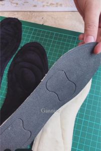 2pcs Insole Sol Pad Sepatu Ganjalan Kaki Sneaker Bantalan Beludru A-120
