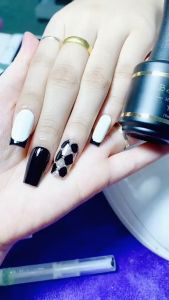 Base top Beyad chính hãng - sơn gel liên kết và top phủ rất bền và bóng 18ml