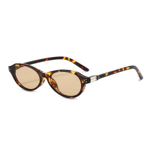New Brand Designer Sun Glasses Ladies Rivets Tint Fashion Colorful Ins Hot Women Sunglasses UV400 Casual lentes de sol mujer
