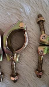 Swivel Clamp / Scaffolding Clamp 1 1/2 (SOLD PER PIECE)