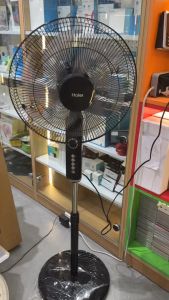 Quạt cây hãng Quạt cây Haier HFS-J3511B 6 cánh