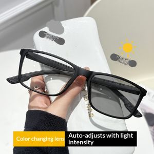 Sports Photochromic Reading Glasses Lenses Can Change Color Under Sunlight Full Frame Rectangular Outdoor