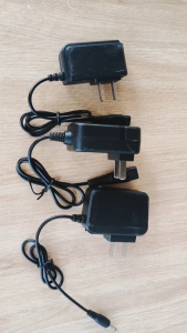 Cục sạc pin 4.2V dành cho đèn pin đội đầu đèn tích điện (Bảo hành đổi mới)