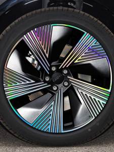 Black Carbon Fiber Wheel Hub Stickers Waterproof Scratch Repair Color Change Modification Decals for Lynk 08 Car Decoration