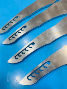 ไลลา ปีกอลูมิเนียม(งานดิบ) หนา6มม.กว้าง 5.5 ยาว55ซม. ไลลาคนสร้างฝัน