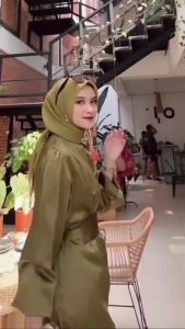 Bridesmaid dress kondangan muslim terbaru / Gamis serut satin wanita casual hangout ootd lebaran fashion muslim bahan satin silk import model tali serut samping terbaru viral kekinian